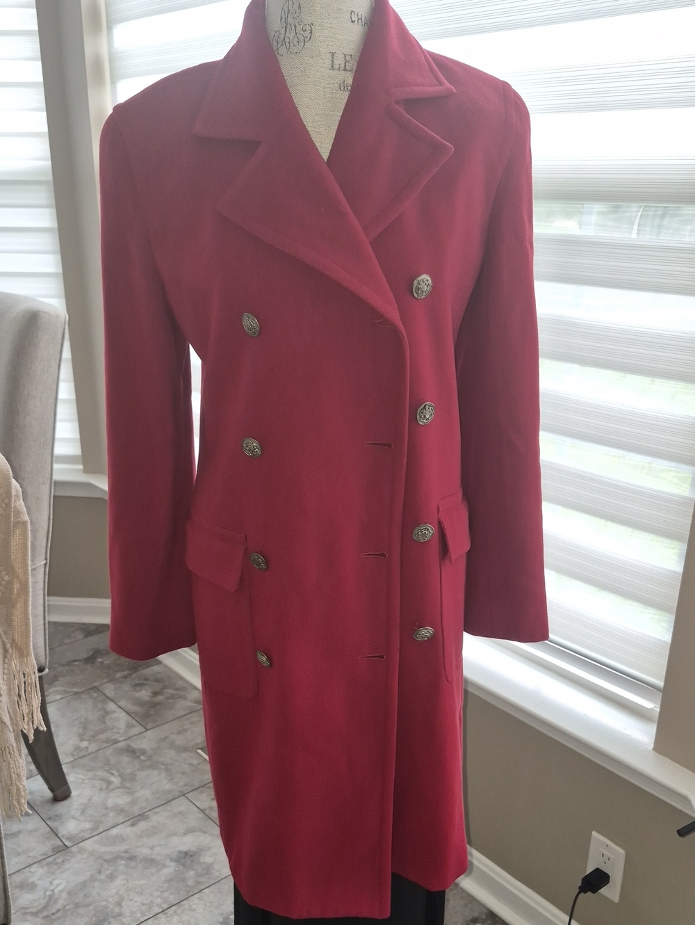 ELLEN TRACY EUC CASHMERE N WOOL BLEND DOUBLE BREAST Red  COAT Military STYLE